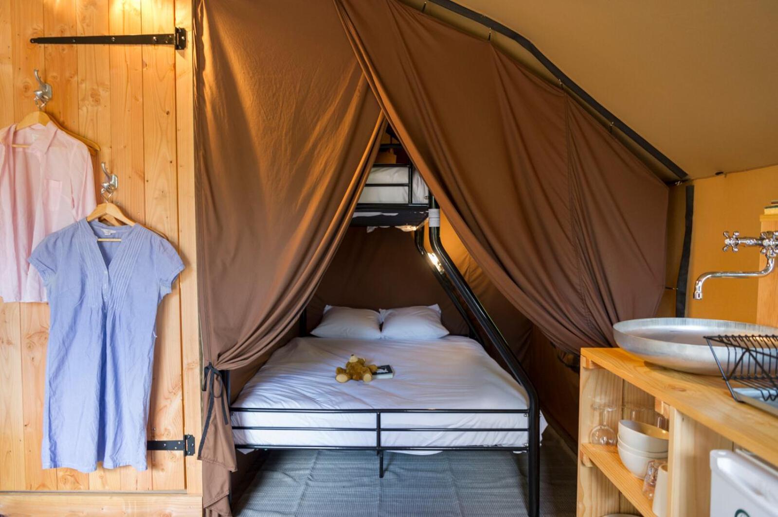 Huttopia 3* Versailles